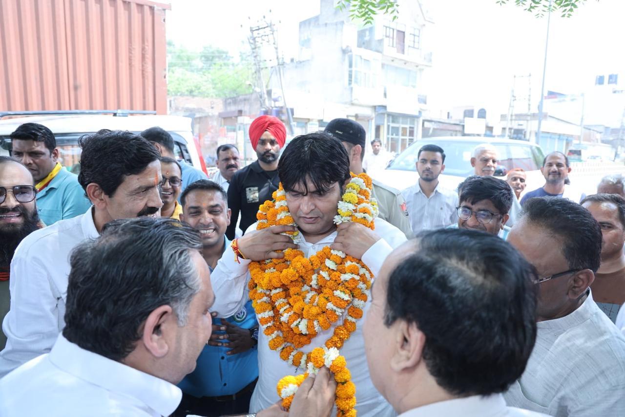 Click to view larger image