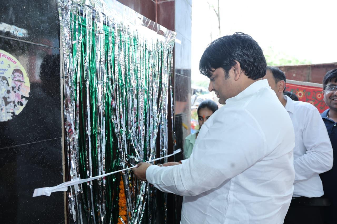 Click to view larger image